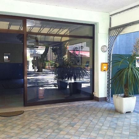 Hotel Olanda Lido di Jesolo Eksteriør billede