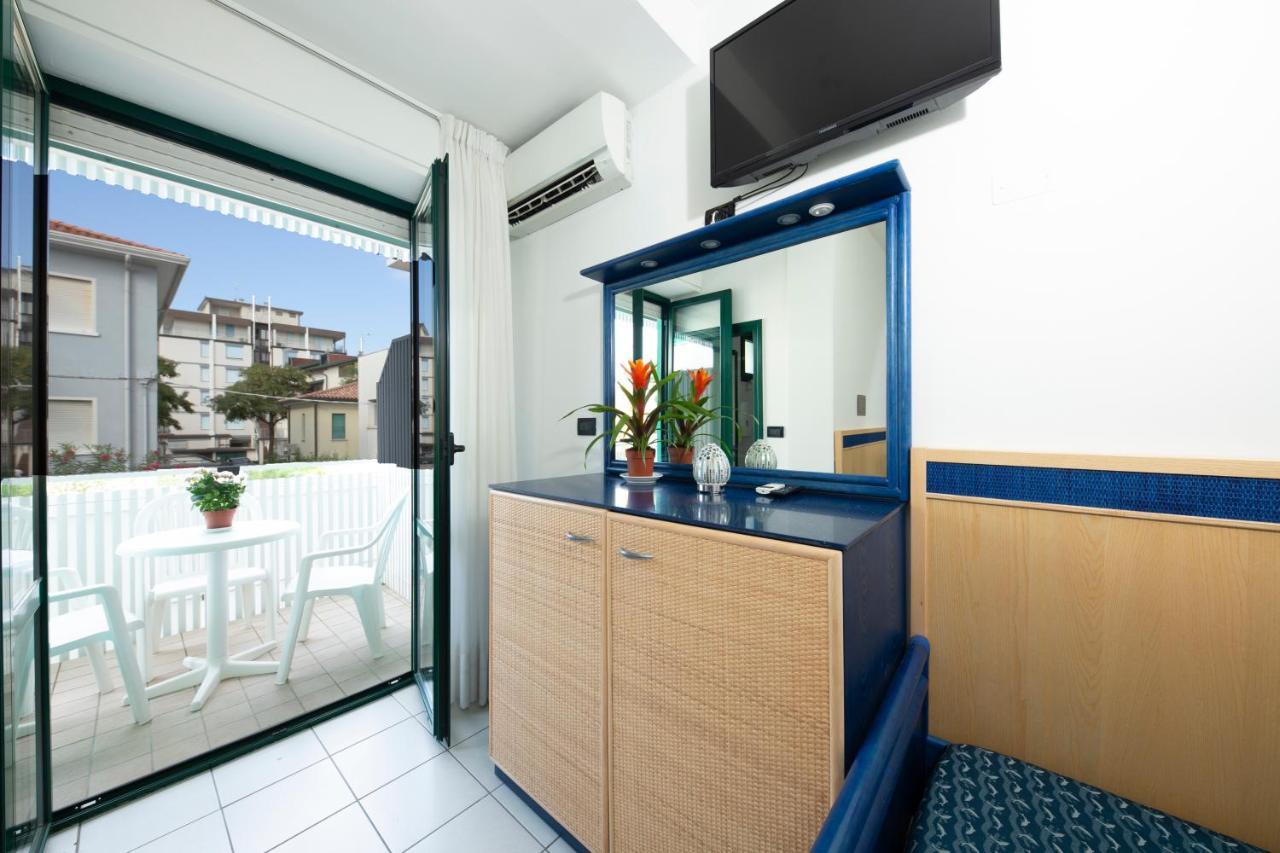 Hotel Olanda Lido di Jesolo Eksteriør billede