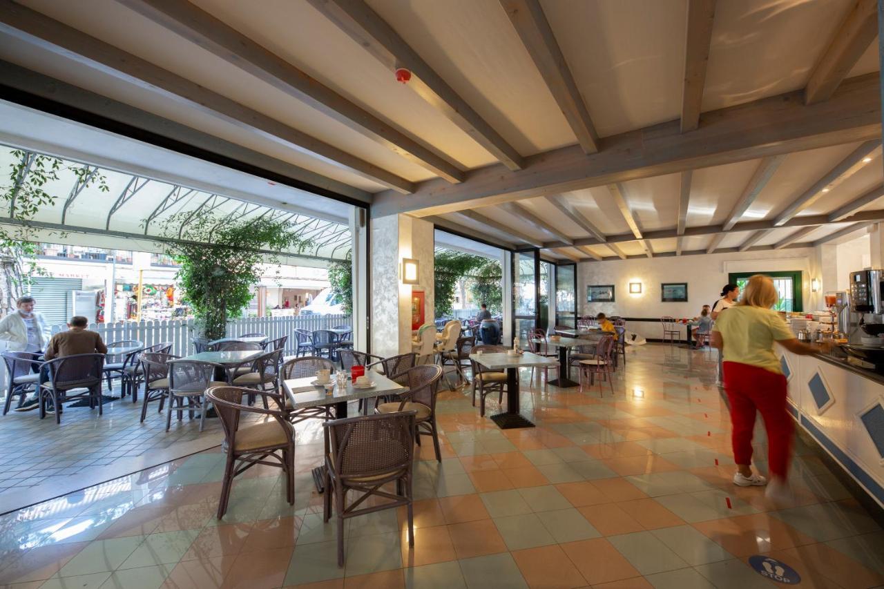 Hotel Olanda Lido di Jesolo Eksteriør billede