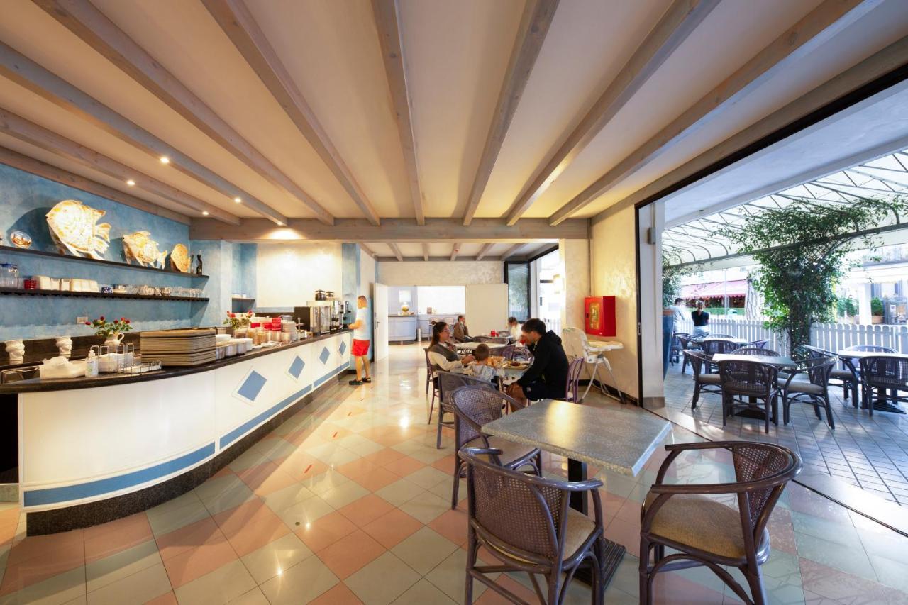 Hotel Olanda Lido di Jesolo Eksteriør billede